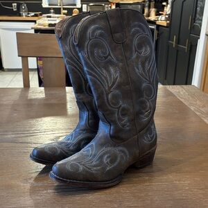 Roper Brown Boots with Blue Stitching